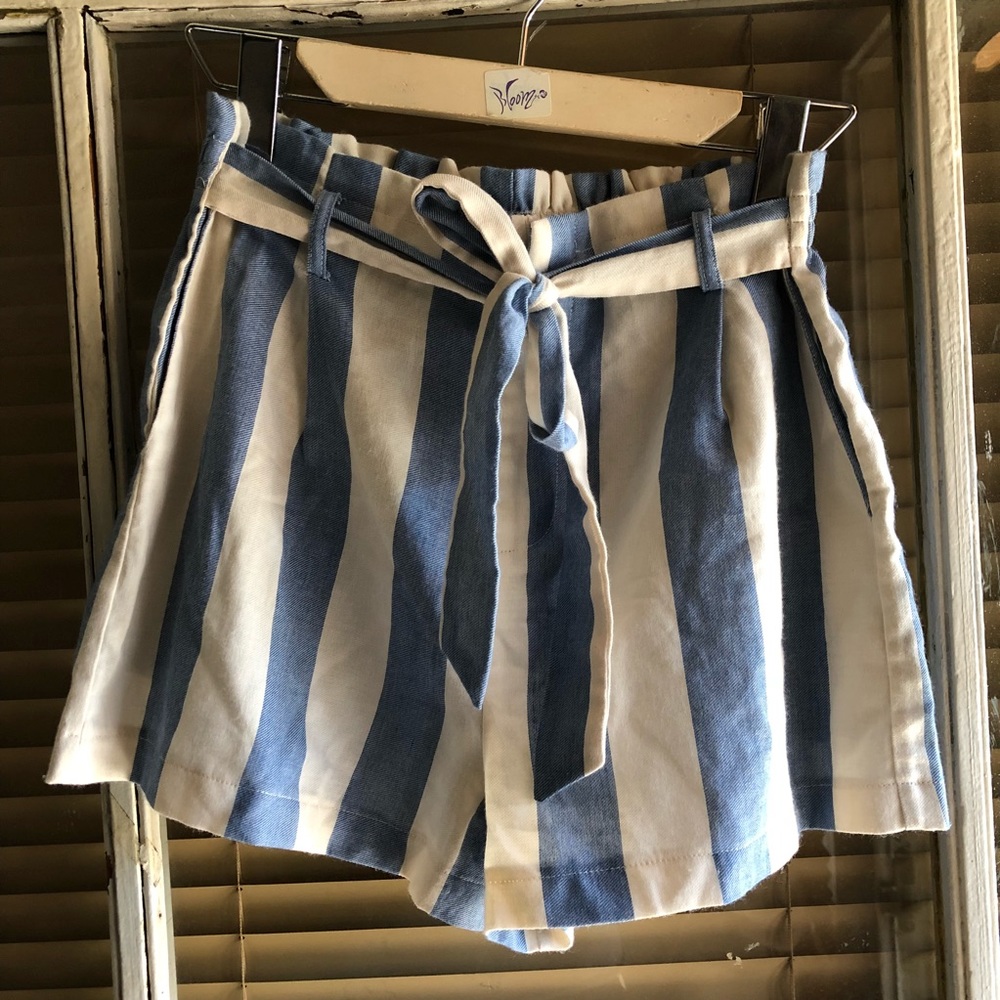 Forever 21 shorts